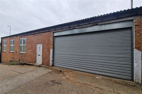 19 arnside road waterlooville.
